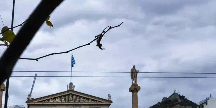 Καιρός σήμερα: Λιακάδα με λίγες νεφώσεις στις περισσότερες περιοχές – Βροχές σε Κρήτη και Δωδεκάνησα