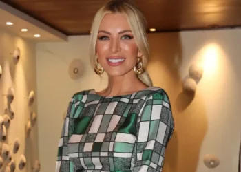 Ανέστης Ευαγγελόπουλος για Κατερίνα Καινούργιου: Είναι παραδοσιακή μαμά