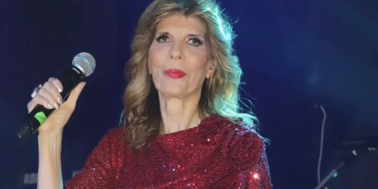 Κατερίνα Στανίση: «Δεν είχα κάποιον να τρέξω να αγκαλιάσω στις δύσκολες στιγμές»