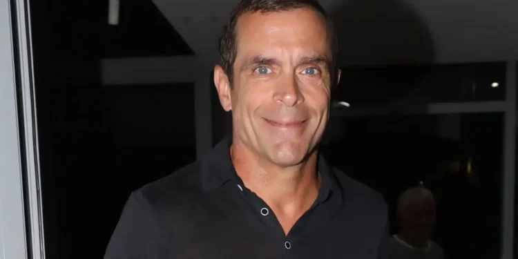 Κωνσταντίνος Μαρκουλάκης: Δεν πιστεύω στον Θεό, αντίθετα, θα το ήθελα πάρα πολύ