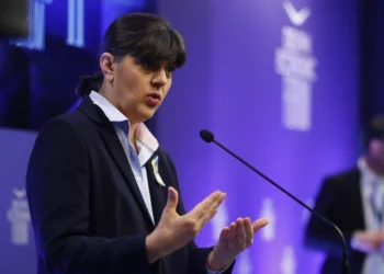 Κοβέσι στο Φόρουμ των Δελφών: «Πρέπει να επιταχυνθούν οι διαδικασίες που αφορούν δικογραφίες με πολιτικούς»