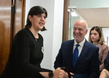 Λάουρα Κοβέσι: Στην Ελλάδα σήμερα για την συνάντηση με τον Γιώργο Φλωρίδη – Ο ΟΠΕΚΕΠΕ και η παρουσία της στο Φόρουμ των Δελφών