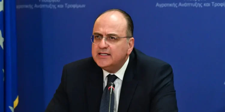 Το παρασκήνιο της παραίτησης του Μακάριου Λαζαρίδη: Ο εκνευρισμός του Κυριάκου Μητσοτάκη και ο ρόλος της Ντόρας Μπακογιάννη