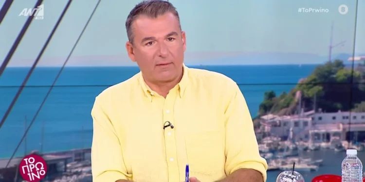 Γιώργος Λιάγκας σε πασχαλινές βουτιές στην Τήνο: «Δεν κάνει κρύο στην Ελλάδα»