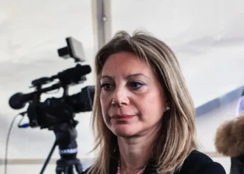 Μαρία Καρυστιανού κατά Κυριάκου Μητσοτάκη: «Πόσοι άλλοι Λαζαρίδηδες υπάρχουν;»