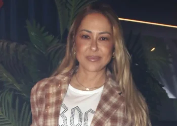 Μελίνα Ασλανίδου: Με τρομάζει η ΑΙ, δεν είναι μια ψυχή από πίσω