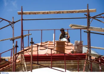 Έκρηξη στις τιμές δομικών υλικών