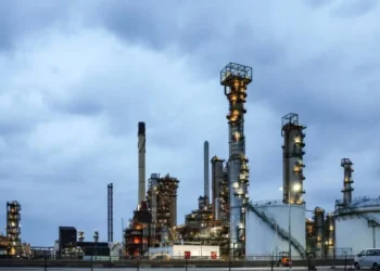 Η αγορά πετρελαίου «βράζει»: Συνεχίζεται το ράλι, με άνοδο πάνω από 15% για το Brent από την αρχή της εβδομάδας – Στο ίδιο μοτίβο το WTI