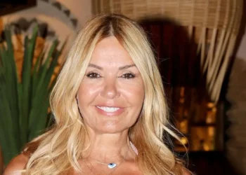 Χριστίνα Παππά: Η γυναίκα που βοήθησα στη Μύκονο, μου έστειλε μήνυμα «θα πεθάνεις, θα καείς στην κόλαση»