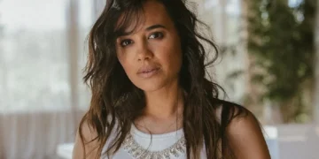 Πηνελόπη Πλάκα: «Το να είσαι γυναίκα είναι δύσκολο πράγμα ακόμα και σήμερα»