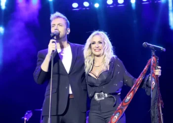 Ο Νικόλας Ραπτάκης ανακοίνωσε το τέλος της συνεργασίας του με την Άννα Βίσση: Η αντίδραση της τραγουδίστριας