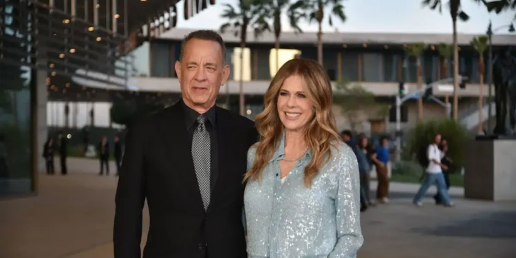 Ρίτα Γουίλσον: Τα δύο πράγματα που ζήτησε από τον Τομ Χανκς μετά τη διάγνωσή της με καρκίνο του μαστού