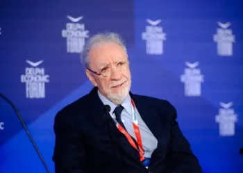 Σάλλας: Πληθωρισμός στο 5% εάν το πετρέλαιο διατηρηθεί στα 100 δολάρια το βαρέλι