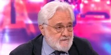 Γιάννης Σμαραγδής: Ξέρω ποιος θα υποδυθεί τον Θεόδωρο Κολοκοτρώνη, έκλαιγα στα γυρίσματα του «Καποδίστρια»