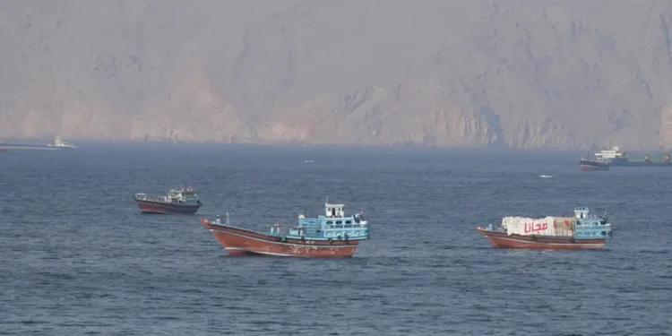 Τραμπ σε Ιράν για τα Στενά του Ορμούζ: «Δεν μπορείτε να μας εκβιάσετε»