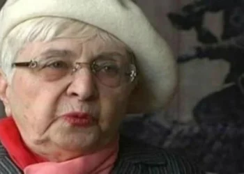 Η «Θεοπούλα» από το «Παρά Πέντε» σε guest star εμφάνιση στο βιντεοκλίπ του τραγουδιού «Ferto» του Akyla για την Eurovision