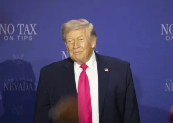 Ντόναλντ Τραμπ: Ο πόλεμος κατά του Ιράν είναι μια «μικρή παράκαμψη σε μια αξιαγάπητη χώρα»