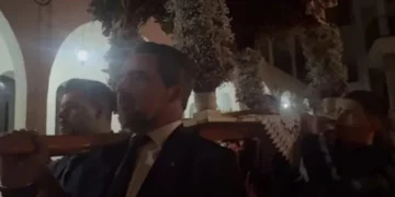 Γιώργος Τσαλίκης: Κράτησε τον επιτάφιο μαζί με τον Νικόλαο Ντε Γκρες