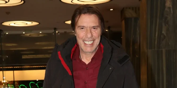 Στράτος Τζώρτζογλου: Η πρώτη αντίδραση μετά το εξώδικο της Σοφίας Μαριόλα – «Δεν θέλω να μιλήσω καθόλου, είμαστε μια χαρά»