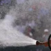 «Ψήνεται» η Δυτική Ευρώπη: Νεκροί και κόκκινος συναγερμός για καύσωνα σε πολλές ευρωπαϊκές πόλεις