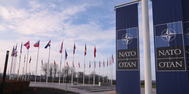ΝΑΤΟ για απόσυρση στρατιωτών των ΗΠΑ από τη Γερμανία: Η Ευρώπη να επενδύσει περισσότερο στην άμυνα