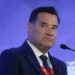 Άδωνις Γεωργιάδης: «Δεν είμαι εγώ στη φωτογραφία με γυναίκα σε προσωπική στιγμή – Είναι προϊόν ΑΙ»