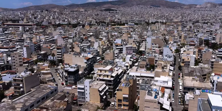 Κοινωνική αντιπαροχή: Πού θα χτιστούν οι πρώτες κοινωνικές κατοικίες – Αυτά είναι τα 8 ακίνητα της ΔΥΠΑ που θα αξιοποιηθούν