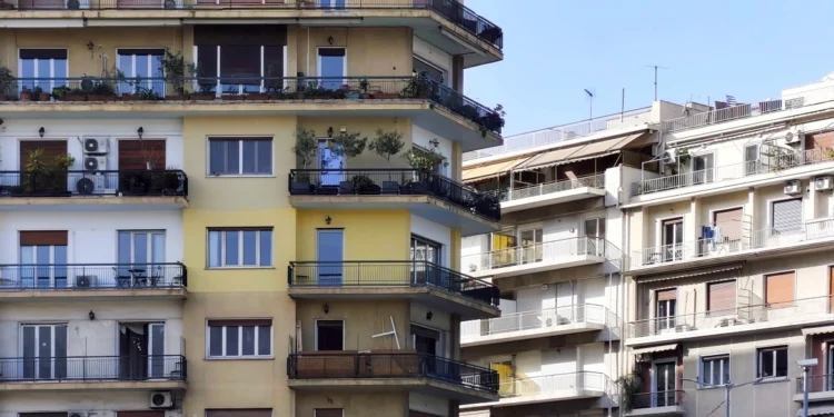 Έρχεται το νέο Ανακαινίζω για περισσότερους δικαιούχους και με υψηλότερες επιδοτήσεις, η διαφορά με τα προηγούμενα προγράμματα
