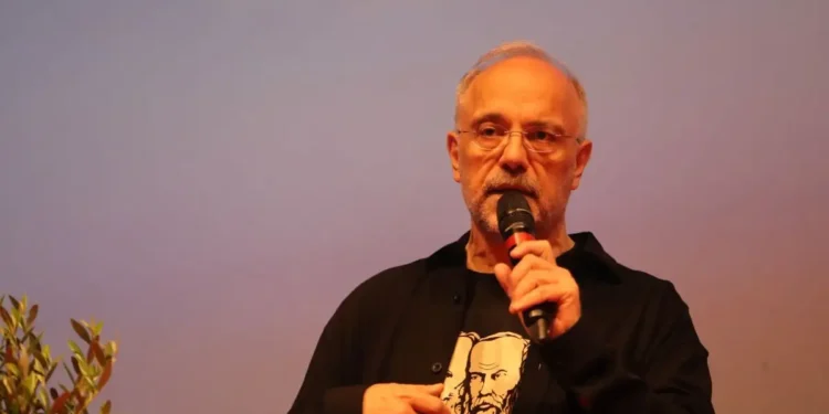 Θανάσης Αυγερινός για το κόμμα Καρυστιανού: Δεν αποκλείουμε τη συγκυβέρνηση, κωμικές οι ετικέτες που προσπαθούν να μας κολλήσουν