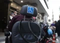 «Προσωπικός Βοηθός»: Ποιοι είναι οι δικαιούχοι – Στα 34,8 εκατ. ευρώ η χρηματοδότηση
