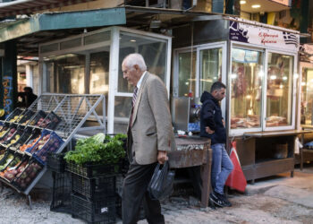Συντάξεις Ιουνίου: Πότε ξεκινούν οι πληρωμές – Αναλυτικά οι ημερομηνίες για κάθε ταμείο