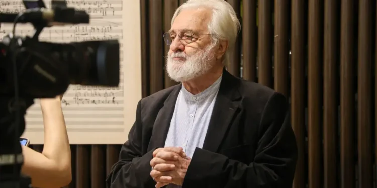 Γιάννης Σμαραγδής για Κρίστοφερ Νόλαν: «Ο πονηρός τρόπος είναι εχθρική πράξη και εξαπάτηση των Ελλήνων»