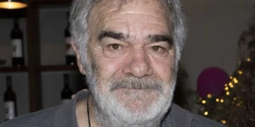 Γιάννης Μποσταντζόγλου για Πέτρο Φιλιππίδη: Του έκανε καλό που ταπεινώθηκε, όπως και στην κοινωνία