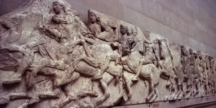 Γλυπτά Παρθενώνα: Η Unesco τα αναγνωρίζει ως αναπόσπαστο κομμάτι της ελληνικής κληρονομιάς