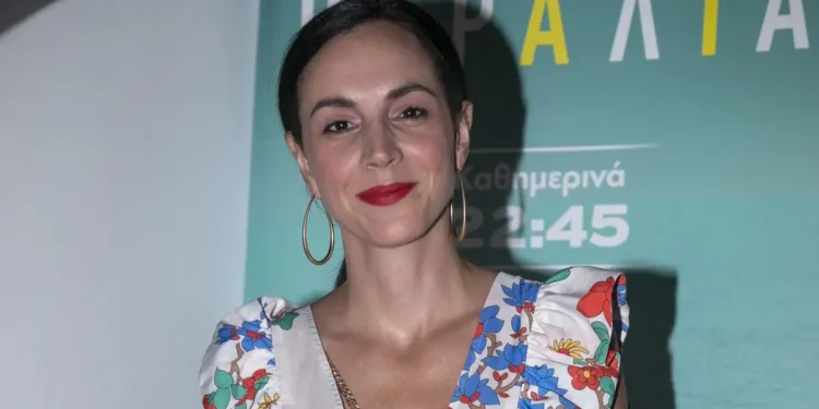 Γωγώ Καρτσάνα: «19 χρονών ξεκίνησα την ψυχοθεραπεία γιατί ένιωθα ότι κάτι δεν πήγαινε καλά»