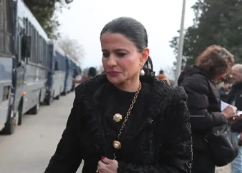 Μαρία Γρατσία: «Υπάρχουν γονείς και τραυματίες των Τεμπών οι οποίοι υπέγραψαν ως ιδρυτικά μέλη του κόμματος της Καρυστιανού»