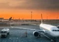 Αεροπορικά καύσιμα: Νέα σενάρια για ανατιμήσεις και παράπλευρες απώλειες από τη Goldman Sachs