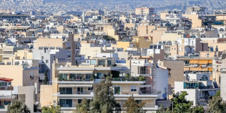 Νέο «Ανακαινίζω» με μεγαλύτερη περίμετρο – Περισσότεροι δικαιούχοι και επιδοτήσεις έως 36.000 ευρώ ανά κατοικία