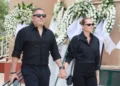 Κηδεία Γωγώς Μαστροκώστα: Σπαραγμός στο «τελευταίο αντίο» – Όλη η ελληνική showbiz ήταν εκεί