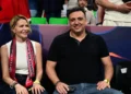 Τζένη Μπαλατσινού και Βασίλης Κικίλιας μαζί στο «T-Center» για τον μεγάλο τελικό του Final Four της Euroleague