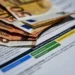Λογαριασμοί ρεύματος: Κίνδυνος για νέες «μόνιμες» αυξήσεις – Τι αναφέρει η ΠΟΜΙΔΑ