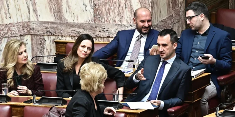 Την Τρίτη διαλύεται η ΚΟ της Νέας Αριστεράς: Ανεξαρτητοποιούνται Χαρίτσης, Αχτσιόγλου, Ηλιόπουλος, Τζανακόπουλος
