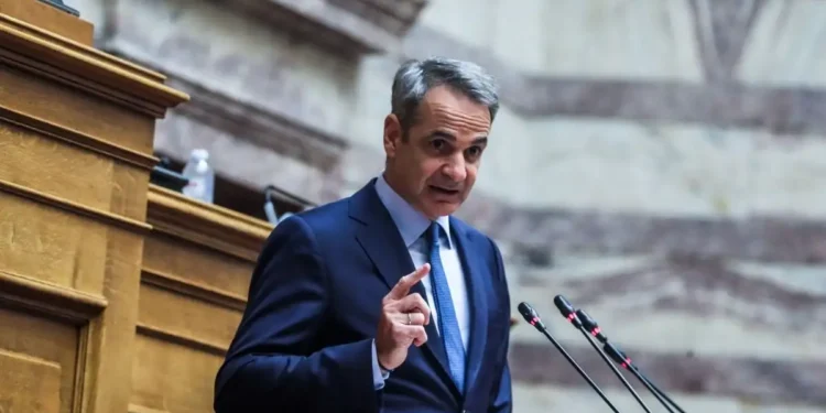 «Καμπανάκι» στη ΝΔ μετά τις δημοσκοπήσεις: Η «δύσκολη» αυτοδυναμία, το σενάριο για κάλπες τέλη Σεπτέμβρη και ο παράγοντας Τσίπρας – Καρυστιανού