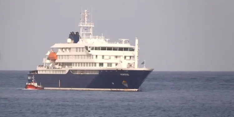 Τρεις ασθενείς με χανταϊό από το κρουαζιερόπλοιο μεταφέρονται στην Ολλανδία
