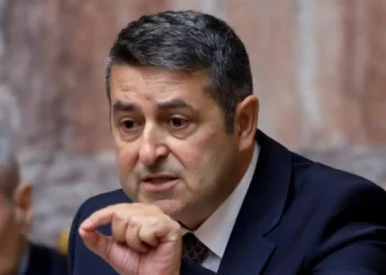 Ο Γιώργος Μυλωνάκης επέστρεψε στην Ελλάδα από το κέντρο αποκατάστασης στη Γερμανία – Βελτιώνεται η υγεία του
