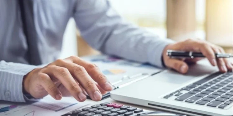 ΑΑΔΕ: Αύξηση 3,99% τον Μάρτιο στους οφειλέτες με ληξιπρόθεσμα χρέη προς το Δημόσιο