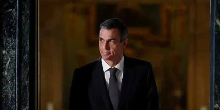 Κλοιός σκανδάλων για τον Σάντσεθ στην Ισπανία: Υποθέσεις διαφθοράς για τον αδελφό, τη σύζυγο και τον Θαπατέρο τον πιέζουν για πρόωρες εκλογές