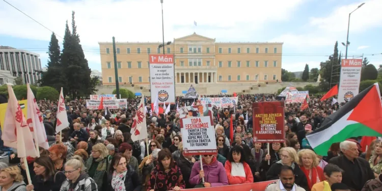 Πρωτομαγιά 2026: Ακινητοποιημένα μετρό, τραμ και πλοία, στάσεις εργασίας σε λεωφορεία και τρόλεϊ – Τι ώρα ξεκινάνε οι συγκεντρώσεις