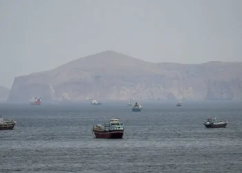ΗΠΑ και Ιράν κοντά σε «μνημόνιο κατανόησης»: Άνοιγμα των Στενών του Ορμούζ και άρση κυρώσεων προβλέπει το νέο σχέδιο ειρήνης