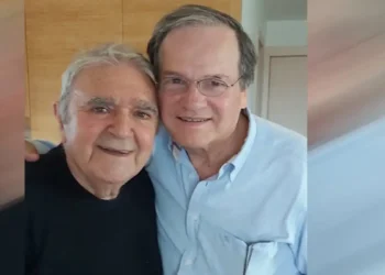 Πασχάλης Τερζής: O Χρήστος Νικολόπουλος δημοσίευσε φωτογραφίες με τον τραγουδιστή από τη νέα τους συνεργασία